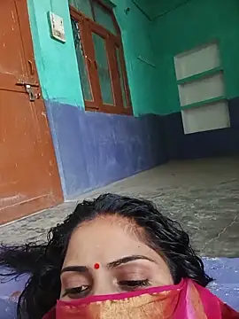 Snapshot of Pushpa_hotty chatting on 05-24-26, 03:33 Pushpa hotty online show from 05-24-26, 03:33