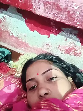 Snapshot of Pushpa_hotty chatting on 05-27-26, 04:09 Pushpa hotty online show from 05-27-26, 04:09