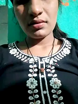 Snapshot of Kumari_gairl chatting on 04-09-26, 02:44 Kumari gairl online show from 04-09-26, 02:44