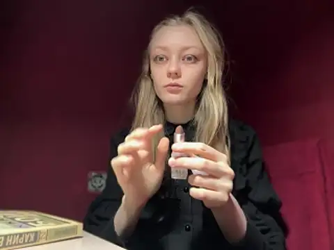 moonlight fiend online show from 12-23-25, 10:24