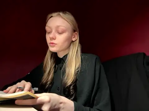 moonlight fiend online show from 01-12-26, 05:23