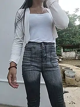 gugu0022 online show from 06-13-26, 10:57