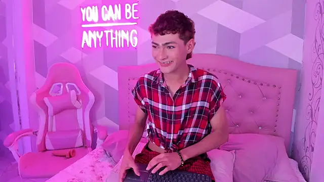 JacobRusso online show from 11-21-25, 04:55