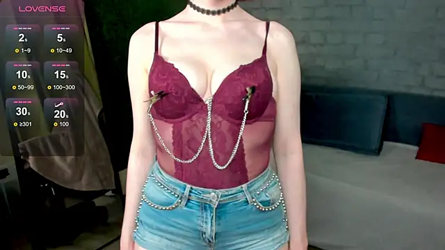 LinaPolina online show from 11-28-25, 09:06