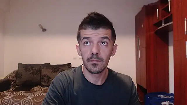 Dale E online show from 12-10-24, 11:54