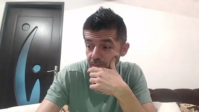 Dale E online show from 11-21-25, 06:01