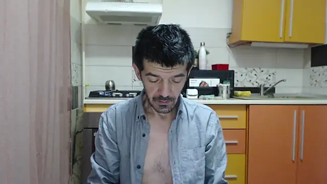 Dale E online show from 12-19-25, 05:36