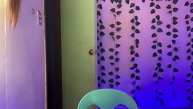 Pretty moccha online show from 01-13-26, 08:52