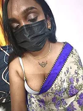 Snapshot of Dharshini98 chatting on 11-22-25, 06:40 Dharshini98 online show from 11-22-25, 06:40