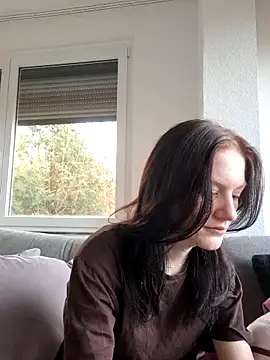 Snapshot of Lilly_hase chatting on 11-18-25, 08:52 Lilly hase online show from 11-18-25, 08:52