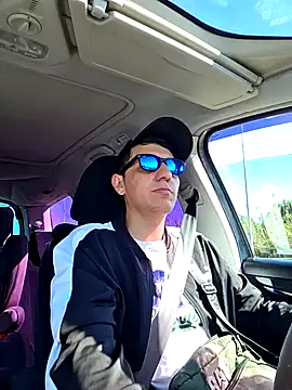 7milo online show from 02-20-26, 01:55