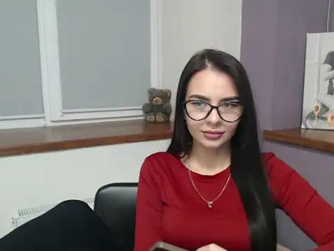 divina kira online show from 11-27-25, 07:54