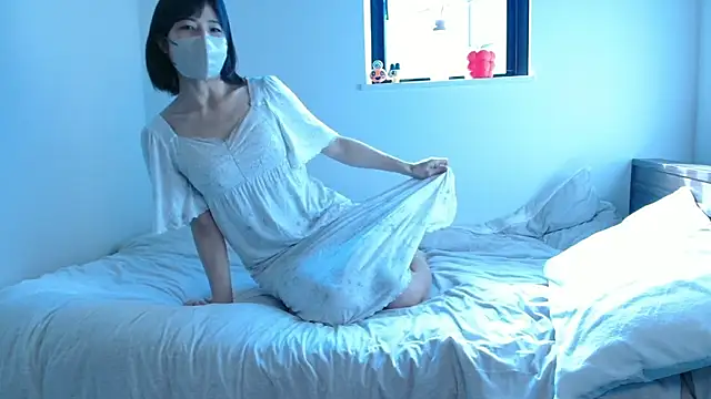 Snapshot of mayumichan13 chatting on 11-16-25, 12:38 mayumichan13 online show from 11-16-25, 12:38