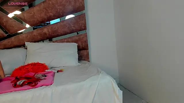 Ashley  0 online show from 01-16-26, 12:09