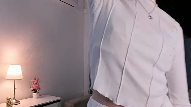 ShelaMailo online show from 01-12-26, 06:24