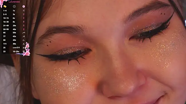 cheeky cherry  online show from 11-25-25, 03:12