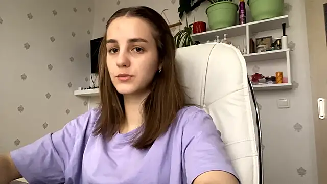 SweetieKatie online show from 12-02-25, 08:08