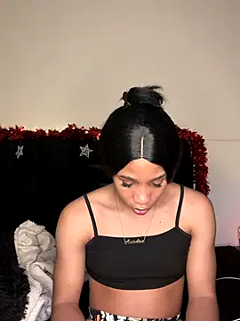 Weendolyn  online show from 12-05-25, 03:59