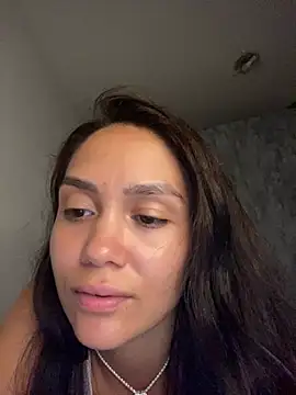 carolsapequinha online show from 02-12-26, 01:00