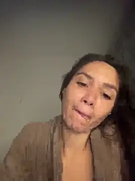 Snapshot of carolsapequinha chatting on 06-18-26, 11:58 carolsapequinha online show from 06-18-26, 11:58