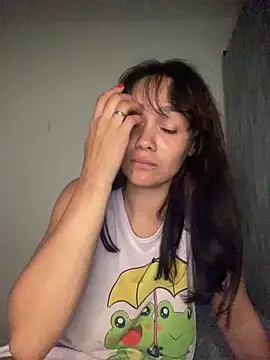 Snapshot of carolsapequinha chatting on 06-30-26, 03:18 carolsapequinha online show from 06-30-26, 03:18