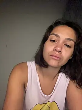 Snapshot of carolsapequinha chatting on 07-28-26, 10:54 carolsapequinha online show from 07-28-26, 10:54