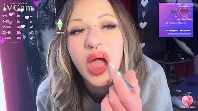 AshenRoe online show from 02-25-26, 04:16