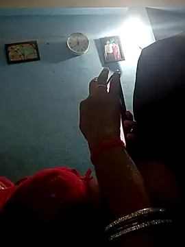 Snapshot of beutiful_hot chatting on 12-01-25, 05:07 beutiful hot online show from 12-01-25, 05:07