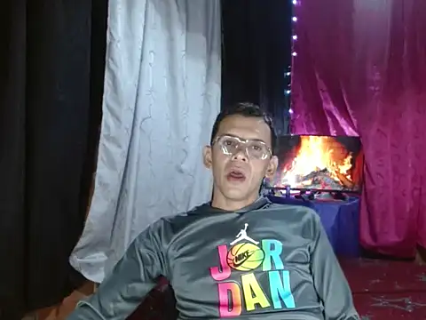 FANTASYBOYS11 online show from 11-22-25, 02:21