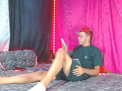 FANTASYBOYS11 online show from 12-15-25, 10:25