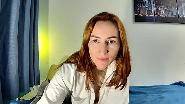 Leila cam18 online show from 12-18-25, 05:30