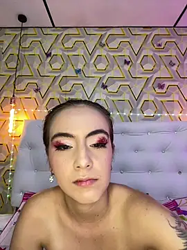 MelanyyJhonson15 online show from 04-18-26, 02:59