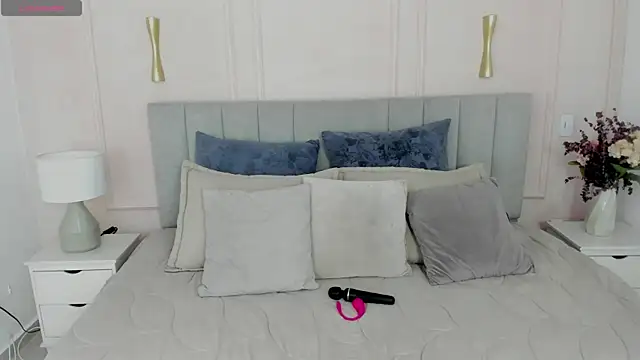 Dulce emi online show from 04-17-26, 12:08