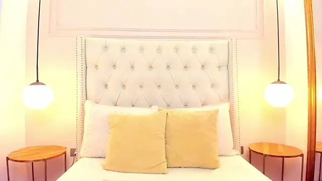 ViickyLee online show from 02-03-26, 02:53