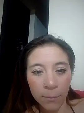 Snapshot of dayanarrb chatting on 11-15-25, 04:43 dayanarrb online show from 11-15-25, 04:43