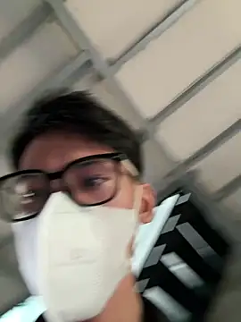 Snapshot of MEFUN- chatting on 11-27-25, 07:54 MEFUN- online show from 11-27-25, 07:54