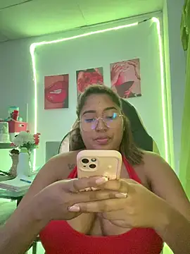 morena-2025 online show from 05-28-26, 02:20