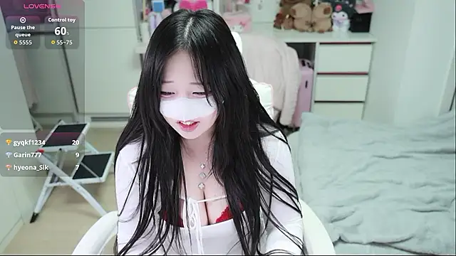 kimhyeona2005 online show from 04-03-26, 12:03