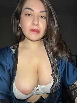 Lovynna online show from 05-03-26, 07:09