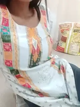 Asha devi90 online show from 04-18-26, 07:58