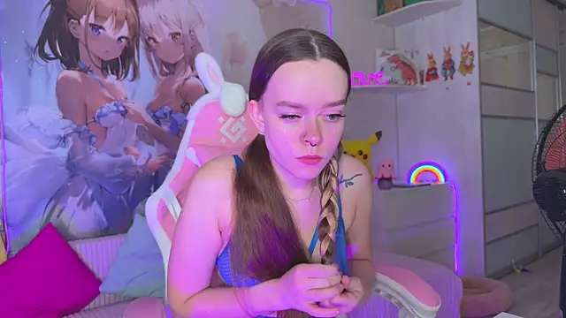 CheekySashaCharm online show from 07-05-26, 07:59