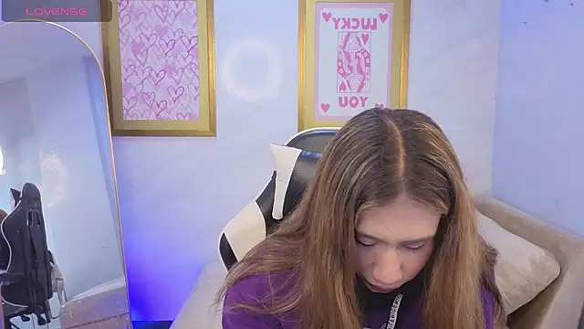 Evy Luxx v online show from 03-07-26, 03:47