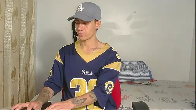 kilyan wow online show from 11-24-25, 08:58