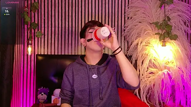 Angeldust19 online show from 04-15-26, 03:46