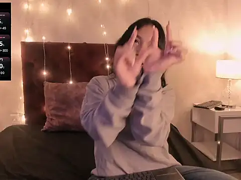 Lianna Smith  online show from 02-25-26, 02:54