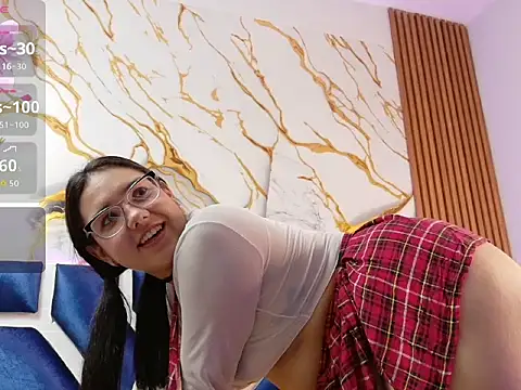 Rita russell online show from 11-16-25, 02:22