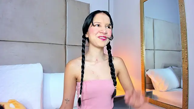 angelaG1 online show from 05-28-26, 08:17