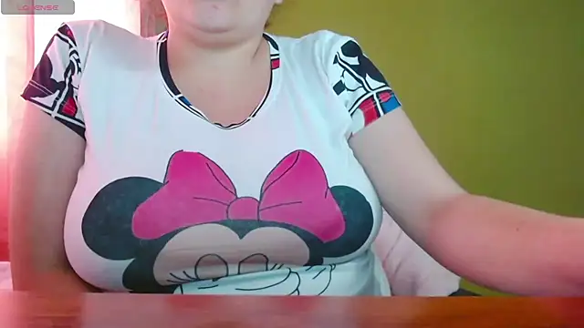Snapshot of Rouse_hot_ chatting on 07-04-26, 11:49 Rouse hot online show from 07-04-26, 11:49