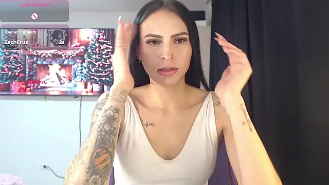 Snapshot of Linda__fiore chatting on 11-29-25, 03:09 Linda fiore online show from 11-29-25, 03:09