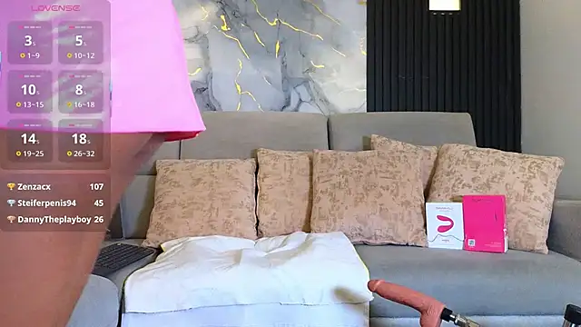 zendayavg online show from 11-21-25, 11:42